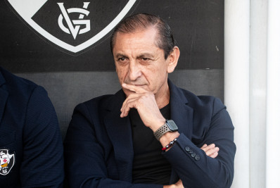 ‘O Corinthians é muito maior do que o Vasco’, diz Ramón Díaz