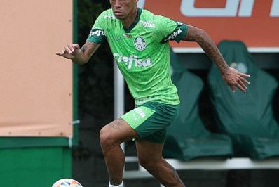 Desejo do Vasco no início do ano, Breno Lopes troca Palmeiras pelo Fortaleza
