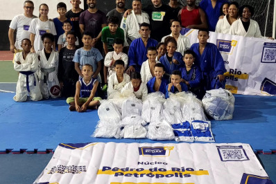 Projeto Ecoar acolhe mais de mil alunos para a prática de esportes em Petrópolis