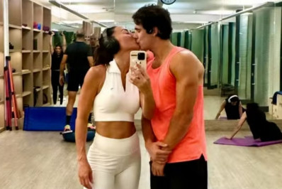 Sabrina Sato e Nicolas Prattes se exercitam juntos e trocam beijinhos