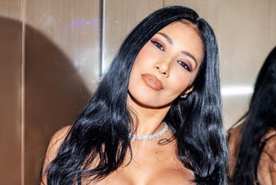 Simaria Mendes se emociona com mais uma fã que decidiu tatuar seu nome