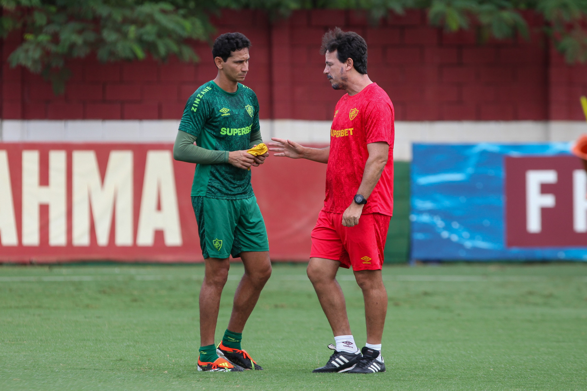 Corinthians avalia contratação e Ganso pode retomar parceria com Fernando Diniz