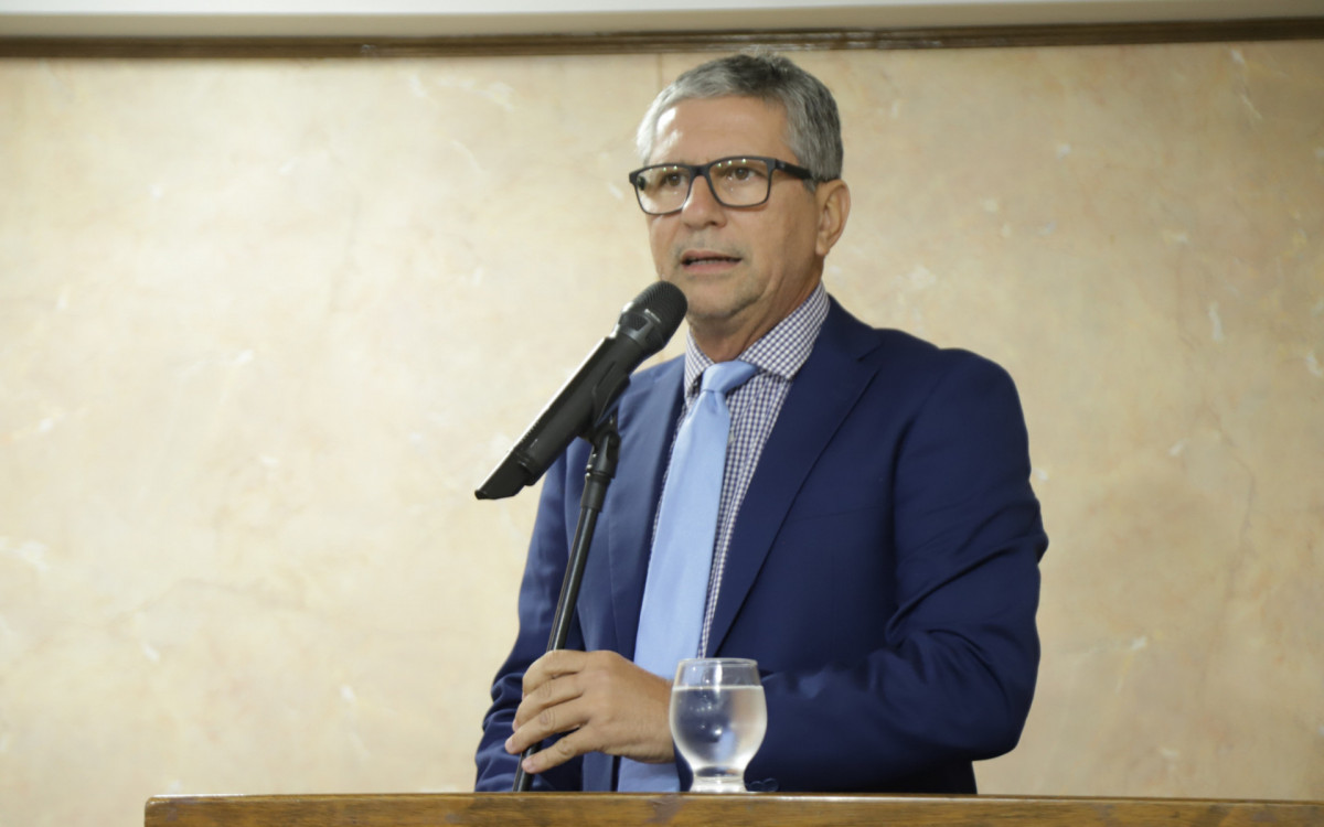 Vereadores ressaltam  projetos na tribuna da C&acirc;mara de Caxias -  Art V&iacute;deo/ Victor Hugo/Divulga&ccedil;&atilde;o