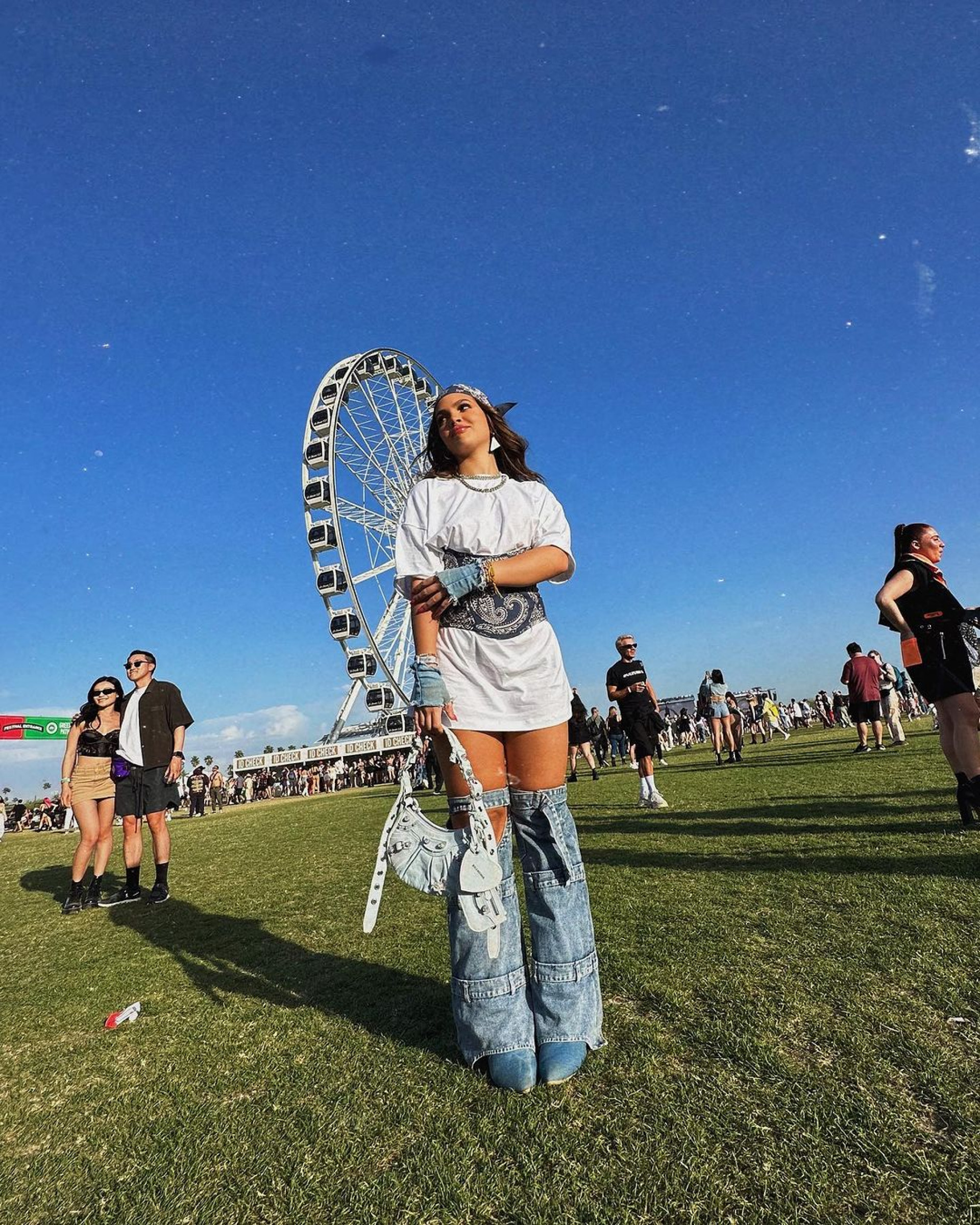 Mel Maia posta cliques curtindo primeiro dia de Coachella - Reprodução