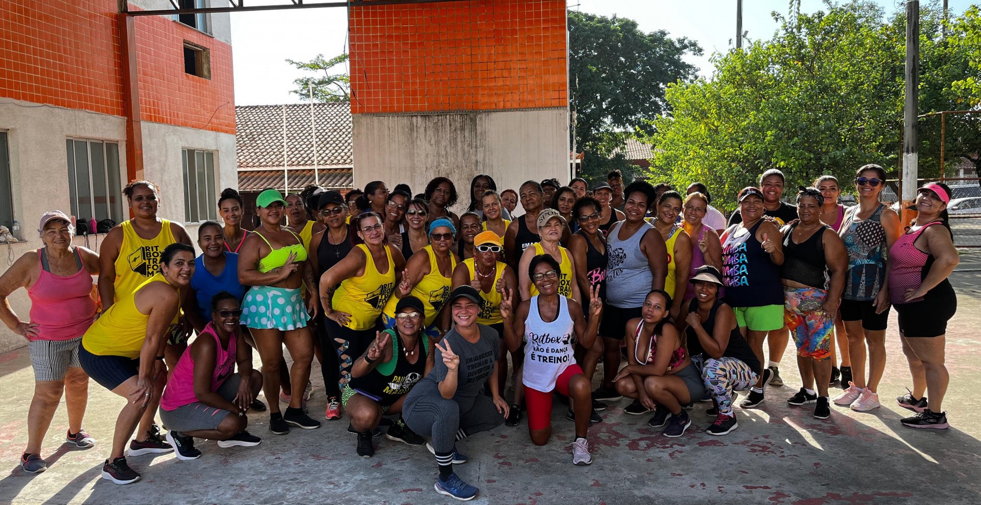 Moradores de diversos bairros se reúnem na vila olímpica para a prática do ritbox - Divulgação / PMBR