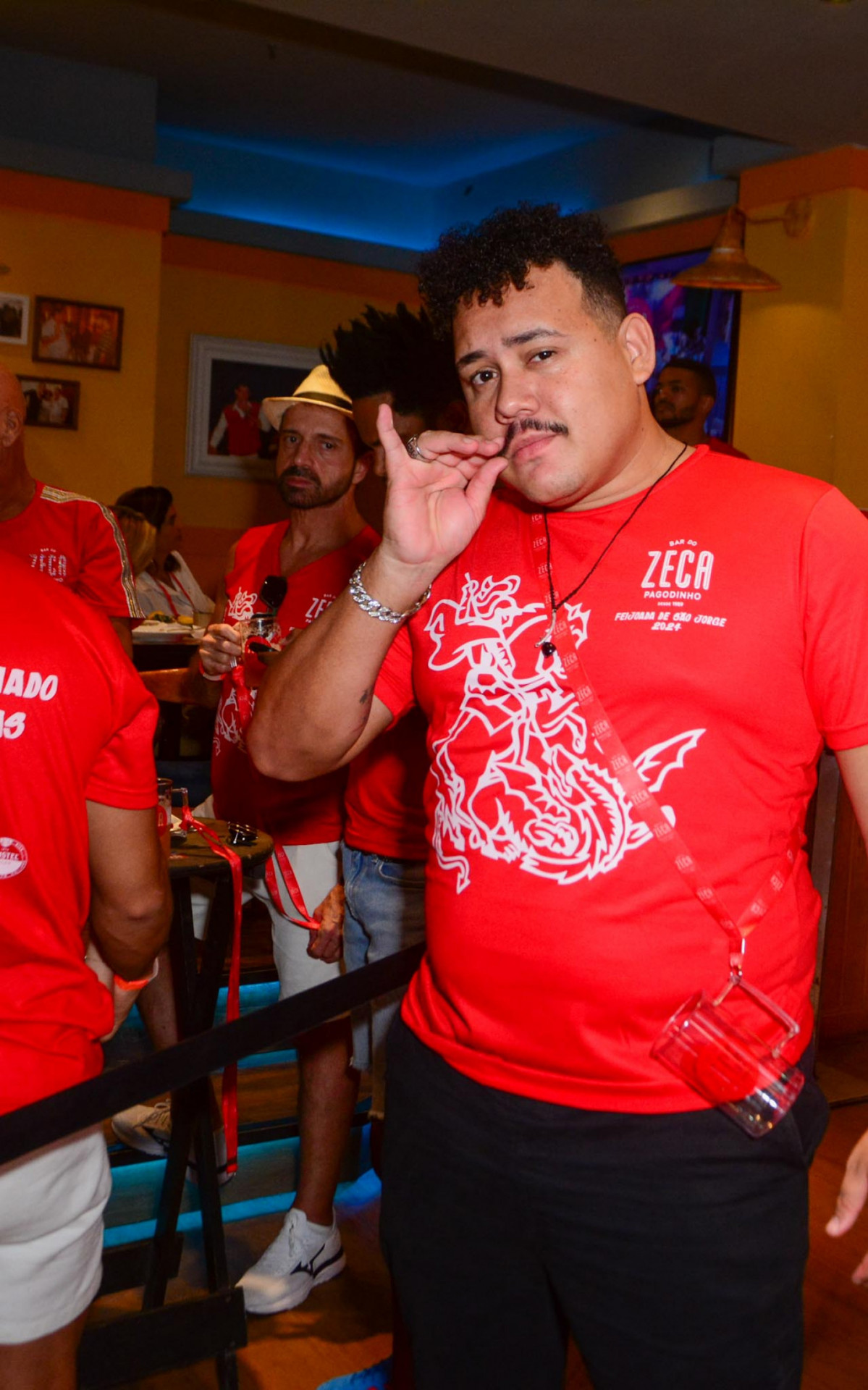 Lucas Buda na feijoada de Zeca Pagodinho - Webert Belicio/ Agnews