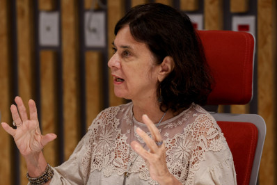 Nísia Trindade descarta distribuição de hospitais federais do Rio para estado e município