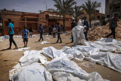 Valas comuns com 300 corpos são encontradas em hospital de Gaza e ONU exige investigação