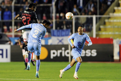 Bruno Henrique ressalta dificuldade de jogar na altitude: 'É desumano'