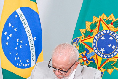 Lula diz que companhia aérea deve prestar contas após morte do cachorro Joca