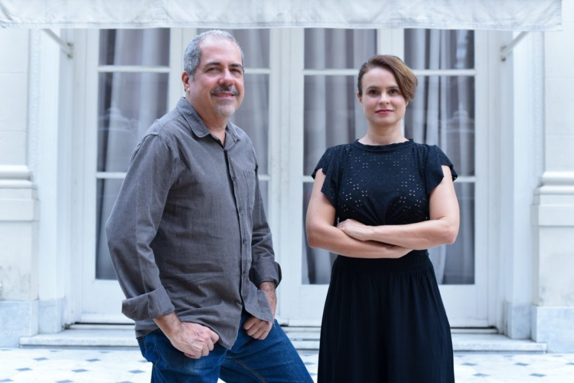 Jornalistas Chico Ot&aacute;vio e Isabela Palmeira  - Divulga&ccedil;&atilde;o 