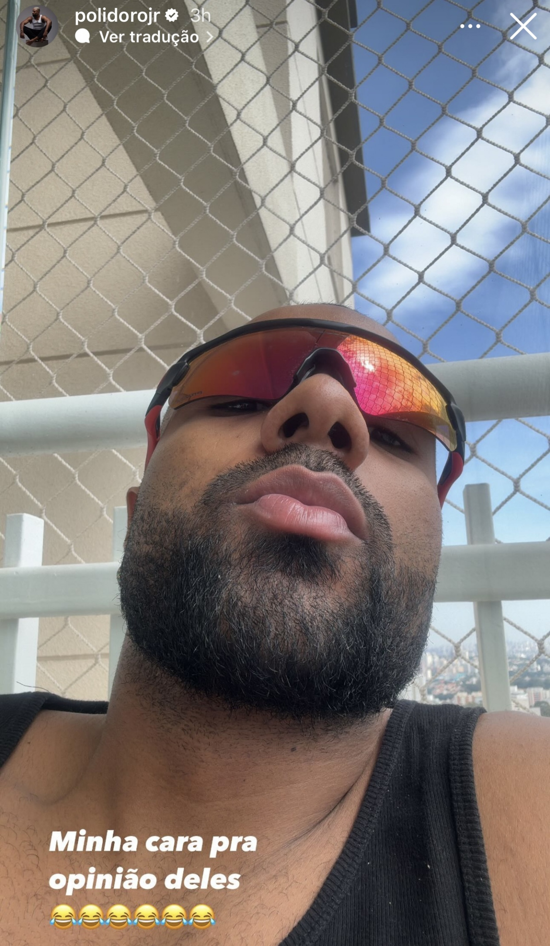 Após admitir ficada com Pabllo Vittar, jogador ironiza ataques  - Reprodução