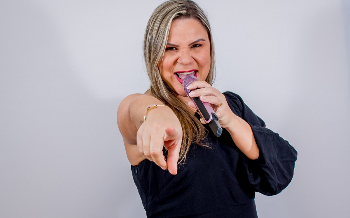 A festa continuará no domingo, dia 28 de abril, com um show de Roberta Barreto e sua banda