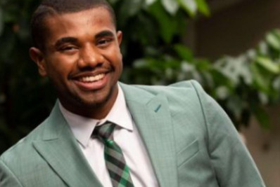 Davi cai no choro ao relembrar 'racismo, humilhação e rejeição' no BBB 24