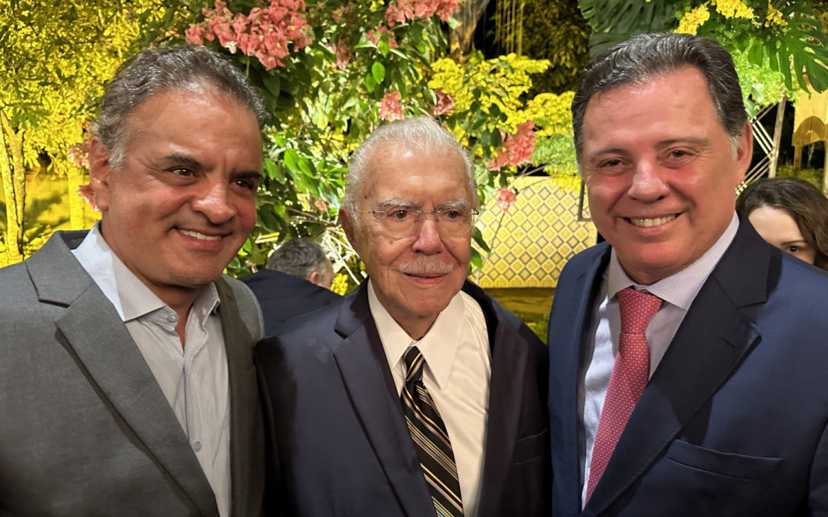 Deputado Aéceo Neves, o ex-governador de Goiás Macone Perillo e Sarney - Reprodução: redes sociais