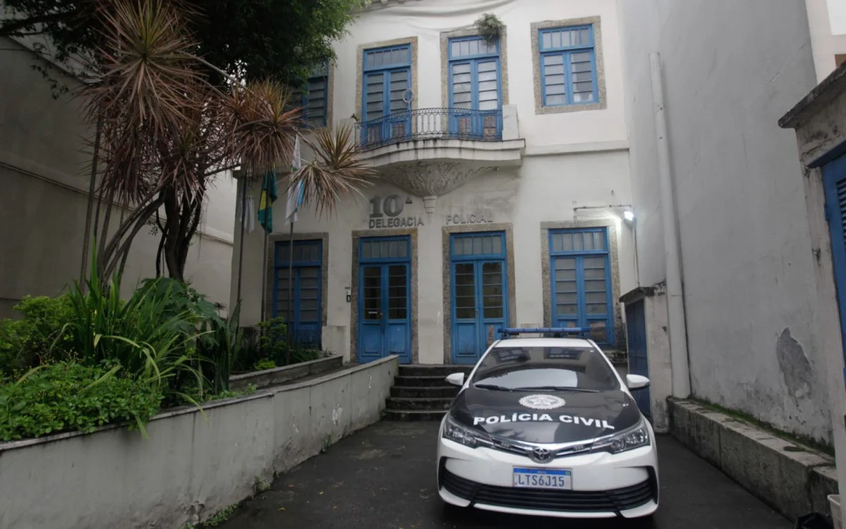 Jovem é agredido com barra de ferro durante assalto em Botafogo