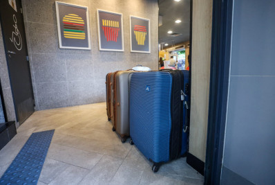 Mãe e filham seguem 'hospedadas' no McDonald's após repercussão