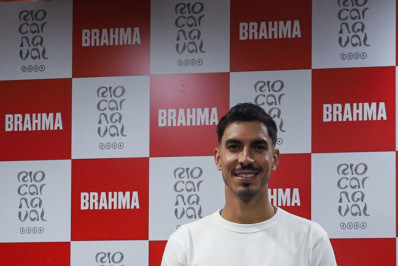 Saiba como foi a reunião que aprovou mais um dia de desfiles no Grupo Especial