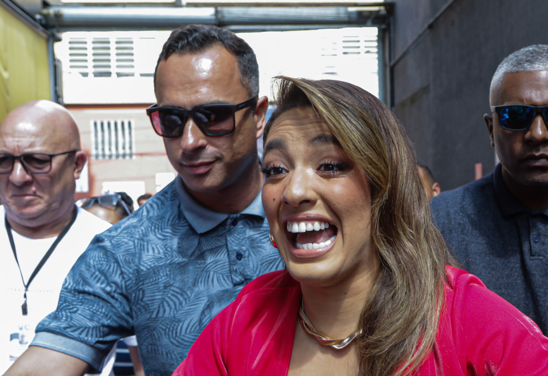 Beatriz retorna ao Brás após BBB 24 e faz a alegria dos fãs - Van Campos/Agnews