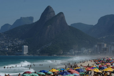 Fim de semana começa ensolarado e não há previsão de chuva para os próximo dias no Rio