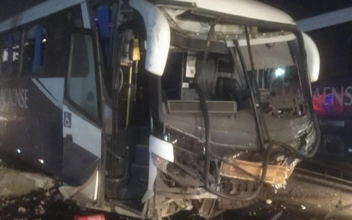 O impacto do acidente não se limitou apenas à tragédia pessoal, mas também afetou o fluxo de trânsito na via