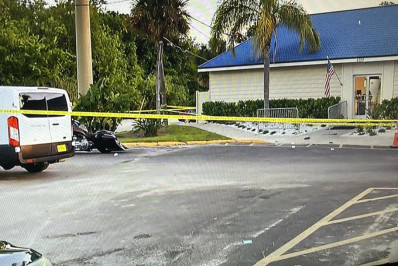 Jovem de 16 anos atira em dez pessoas em casa de eventos nos EUA