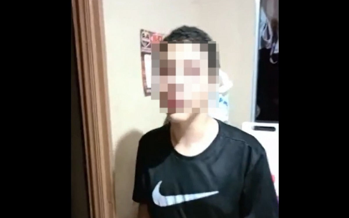 Carlos Teixeira disse ao pai que estava tendo dificuldades para respirar após ser agredido