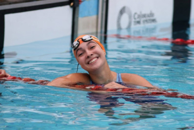 Nadadora campista conquista quatro medalhas de ouro na Copa das Federações