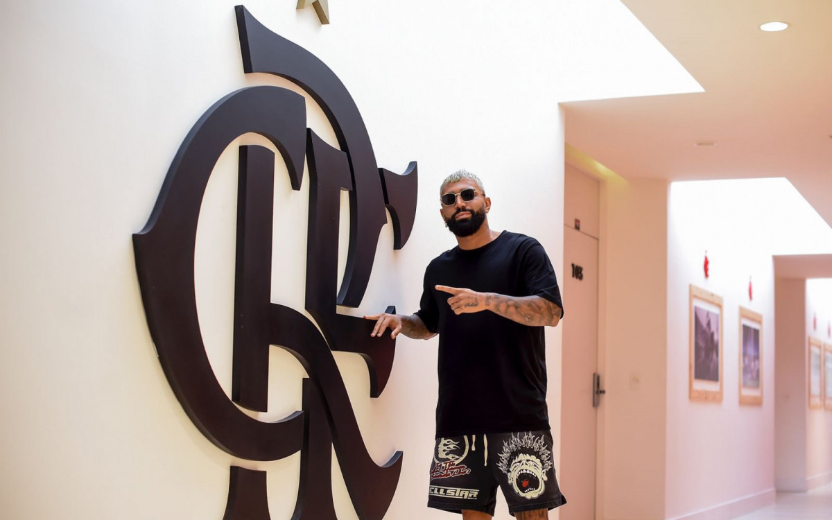 Gabigol não escondeu a alegria por voltar ao CT rubro-negro