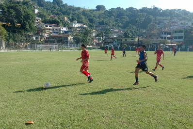 Real Mambucaba segue líder na Copa Angra Sub-13