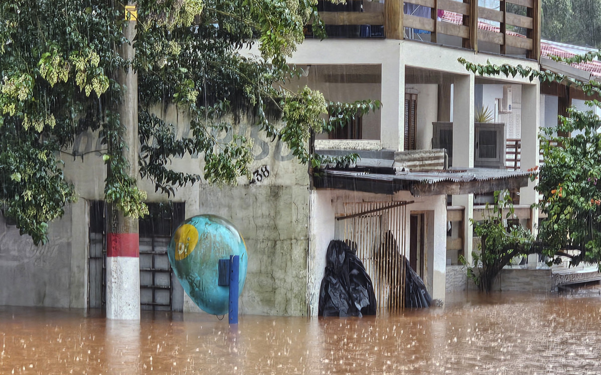 Temporal causou estragados no município de Encantado, no Rio Grande do Sul - AFP