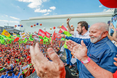 Governo remove de canal oficial fala de Lula pedindo voto para Boulos no 1º de Maio