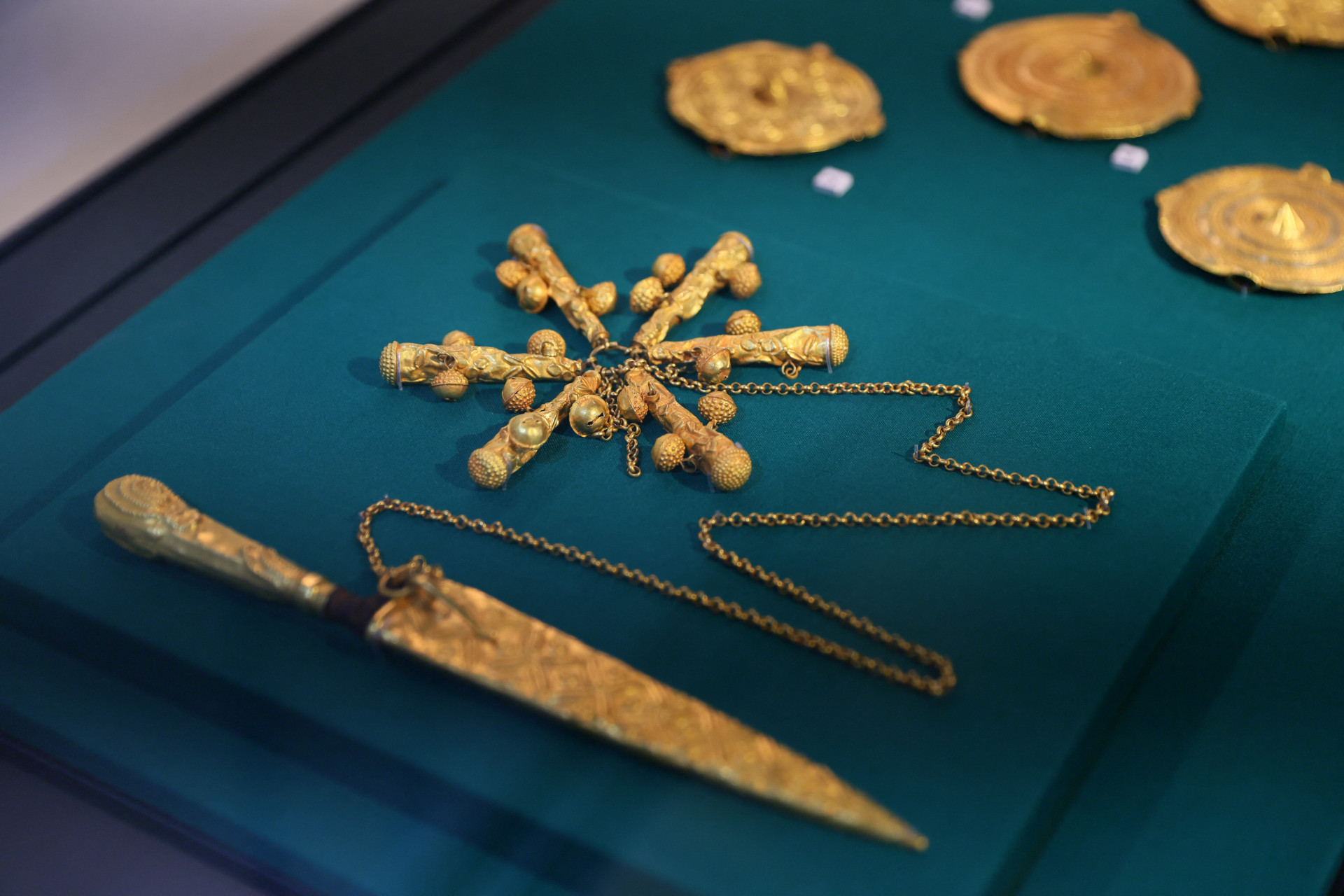 Artefatos exibidos no Museu do Palácio Manhyia, em Kumasi, Gana - Nipah Dennis / AFP