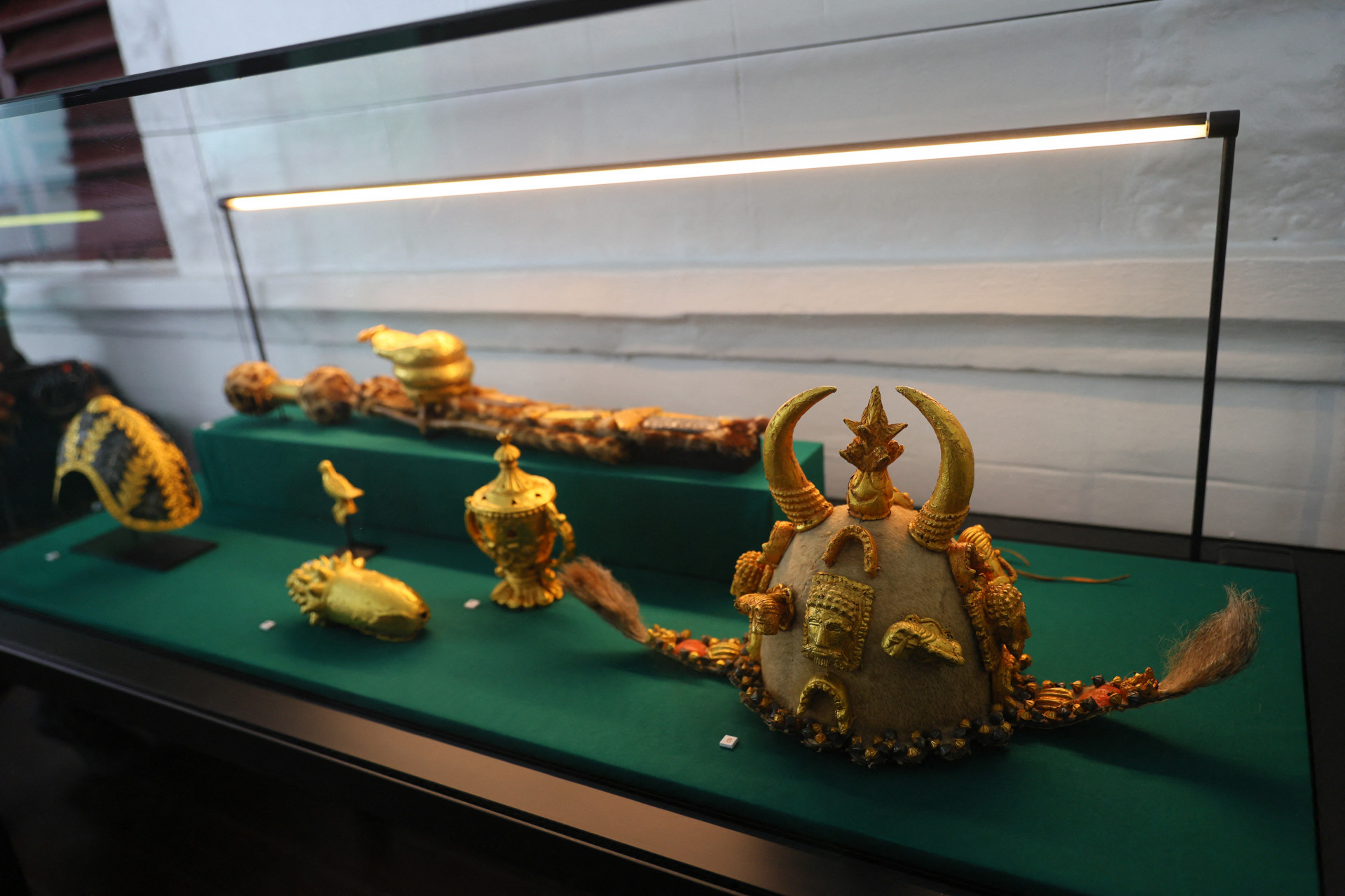 Artefatos exibidos no Museu do Palácio Manhyia, em Kumasi, Gana - Nipah Dennis / AFP