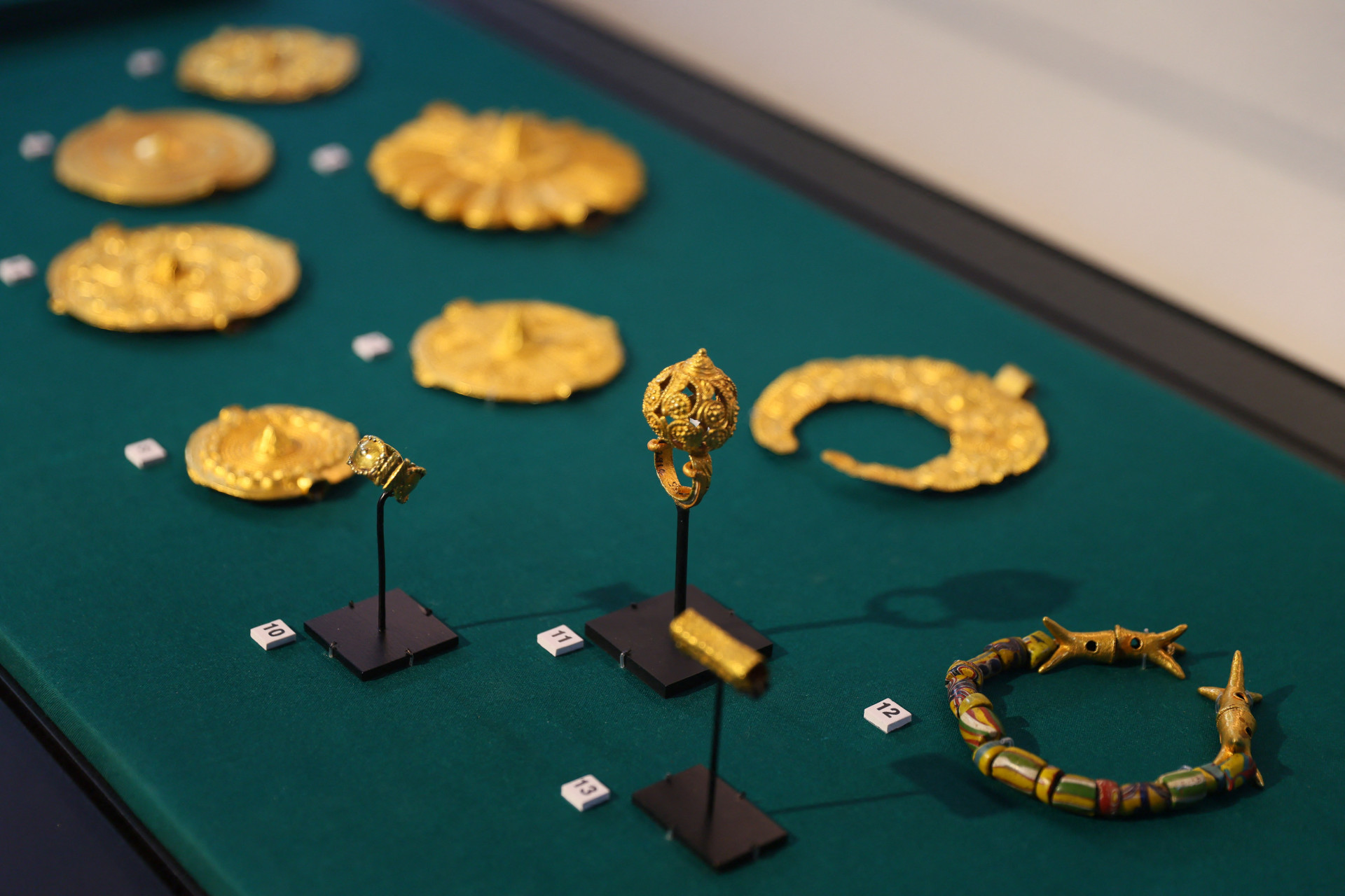 Artefatos exibidos no Museu do Palácio Manhyia, em Kumasi, Gana - Nipah Dennis / AFP