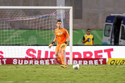 Fábio vê cobranças com naturalidade no Fluminense e deixa 2023 no passado: 'Queremos coisas novas'