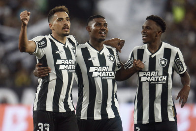 Muito modificado, Botafogo tem dificuldades, mas bate o Vitória no Nilton Santos