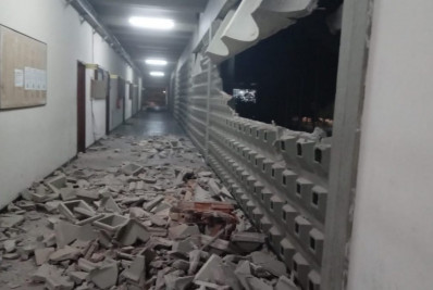 Parede da Escola de Educação Física da UFRJ desaba e aulas são suspensas