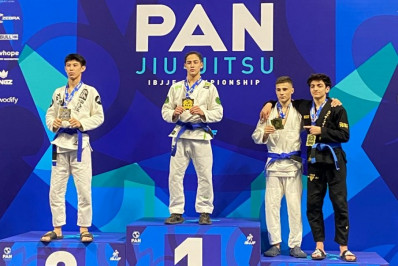 Pupilo dos irmãos Mendes, faixa-azul juvenil brilha no Jiu-Jitsu e mira futuro