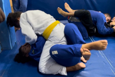 Atletas de Jiu-jitsu de Petrópolis buscam doações para Campeonato Sul-Americano 2024 em São Paulo