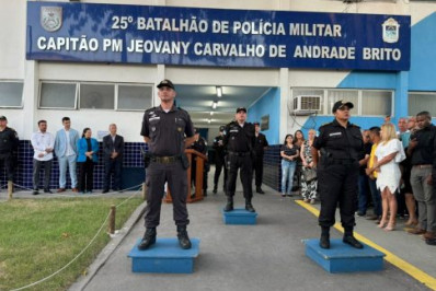 Coronel Andreia Campos assume comando do 25º Batalhão de Polícia Militar da Região dos Lagos
