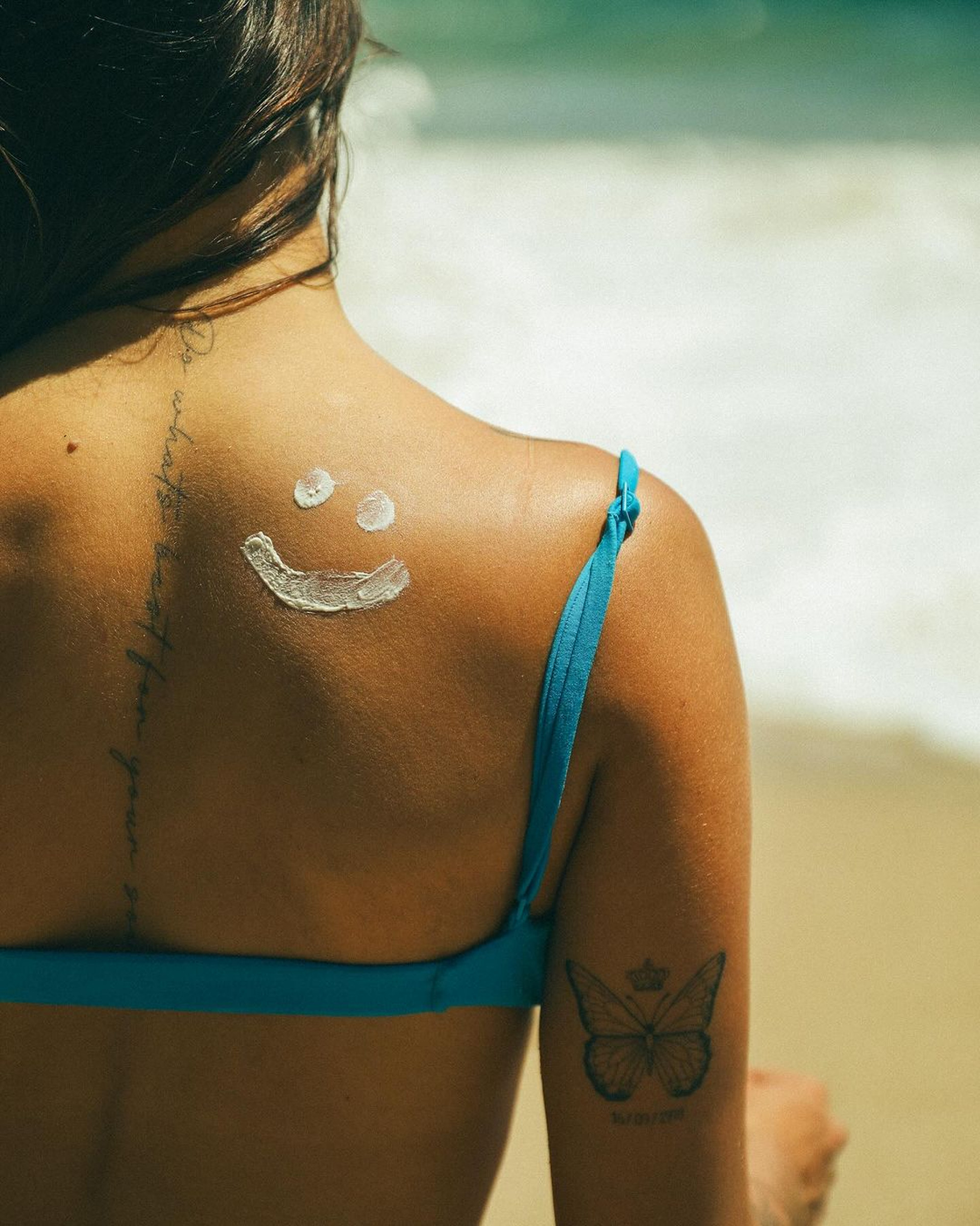 Sorridente, Vanessa Lopes abre álbum de fotos na praia - Reprodução / Instagram / Joa?o Almeida