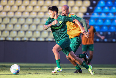 Fluminense completa metade da 'maratona' fora do Rio e segue em busca de consistência