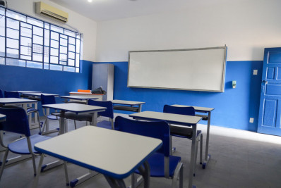 Alunos terão mais tempo para concluir curso após nascimento de filho