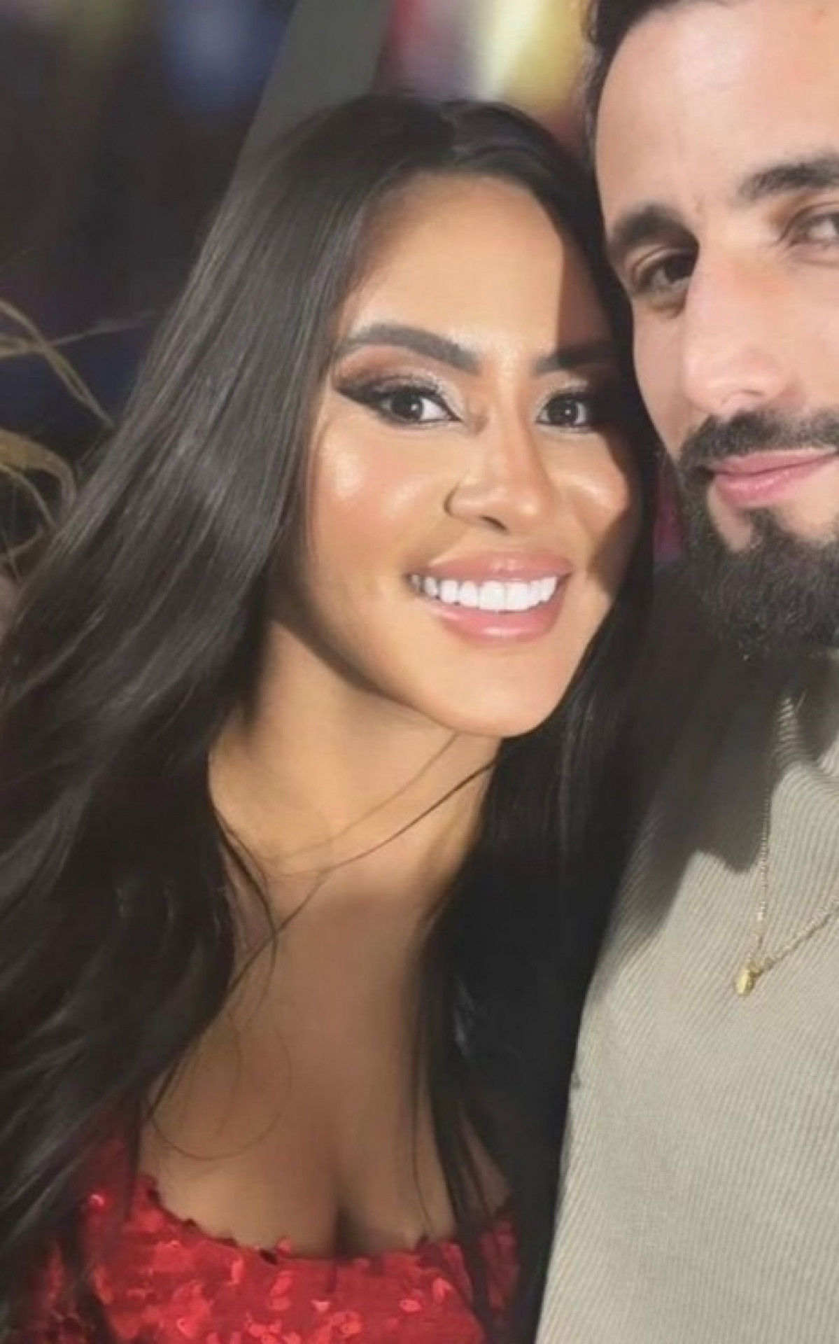 Matteus e Isabelle curtem show de Joelma em clima de romance - Reprodução de vídeo / Instagram