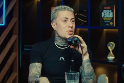 MC Daniel diz que quase voltou a ficar pobre quando namorava Mel Maia