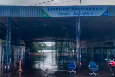 Cheia do Rio Uruguai alaga municípios do noroeste do Rio Grande do Sul
