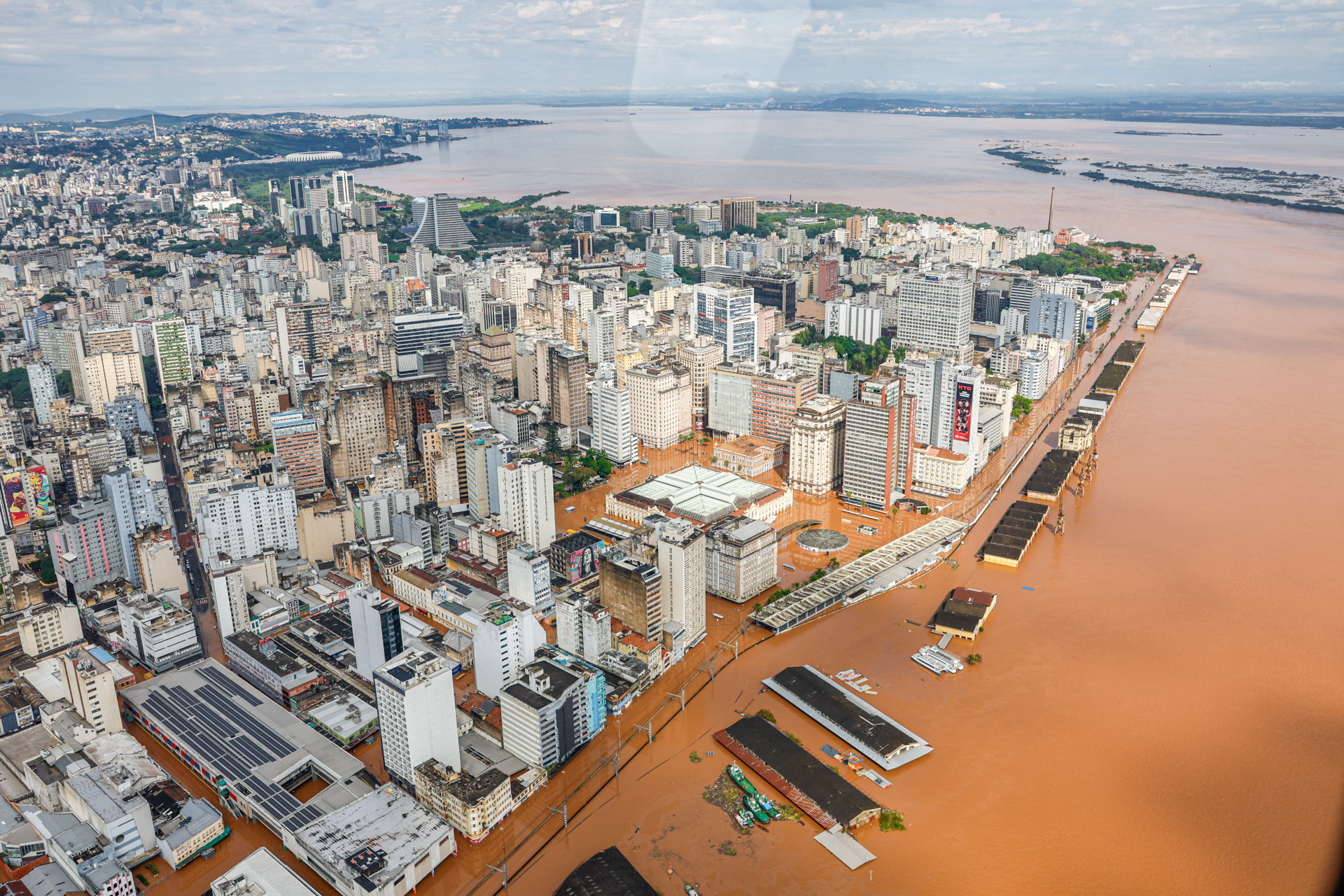 Vista aérea de Porto Alegre, RS - AFP