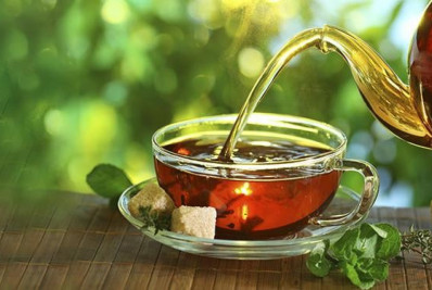 Chás que ajudam a regular a menstruação