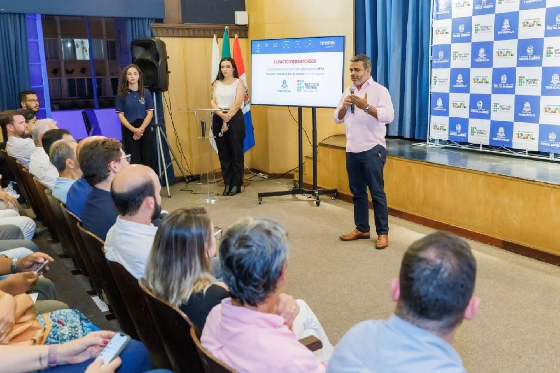 Alex Castellar, assessor especial do Governo do Estado, comentou sobre a parceria do governo com a cessão do espaço do Colégio Lions Club - Bruno Nepomuceno